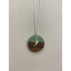 Colombe découpée sur bois...
