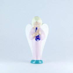 Ange musicien à la flûte...