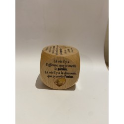 Dé de prière moyen modèle,...