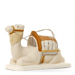 Chameau couché, santon...