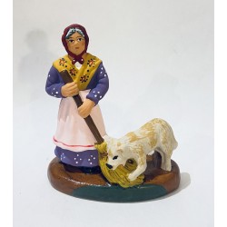 Mamie au balai, santon...