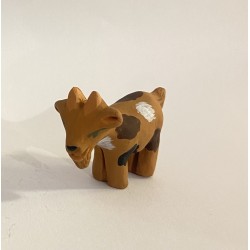Chèvre beige, santon de...