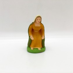 Vierge assise ocre